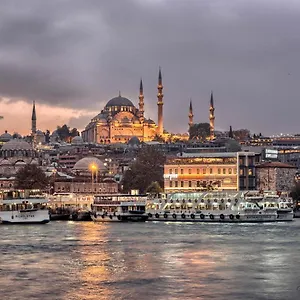 oteli̇ zi̇yaret edi̇n