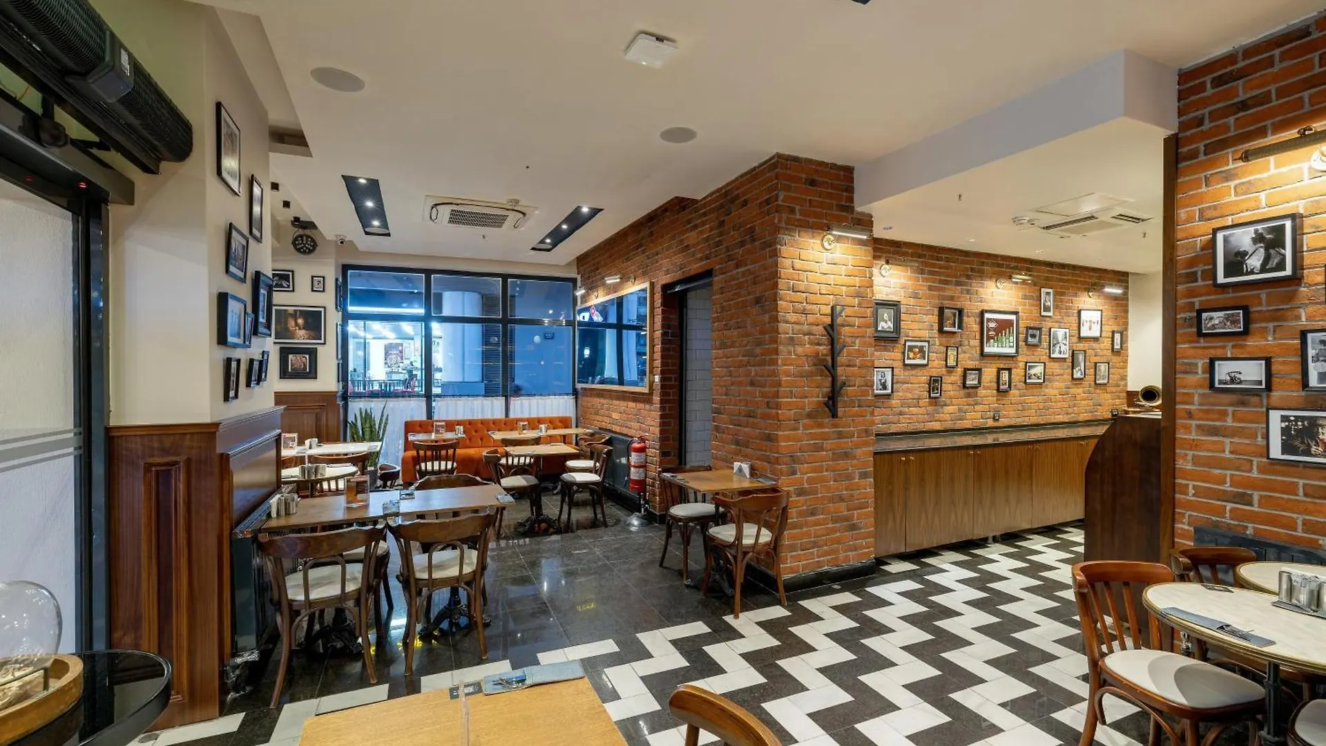 ***  Hay Hotel Alsancak Izmir Turkey